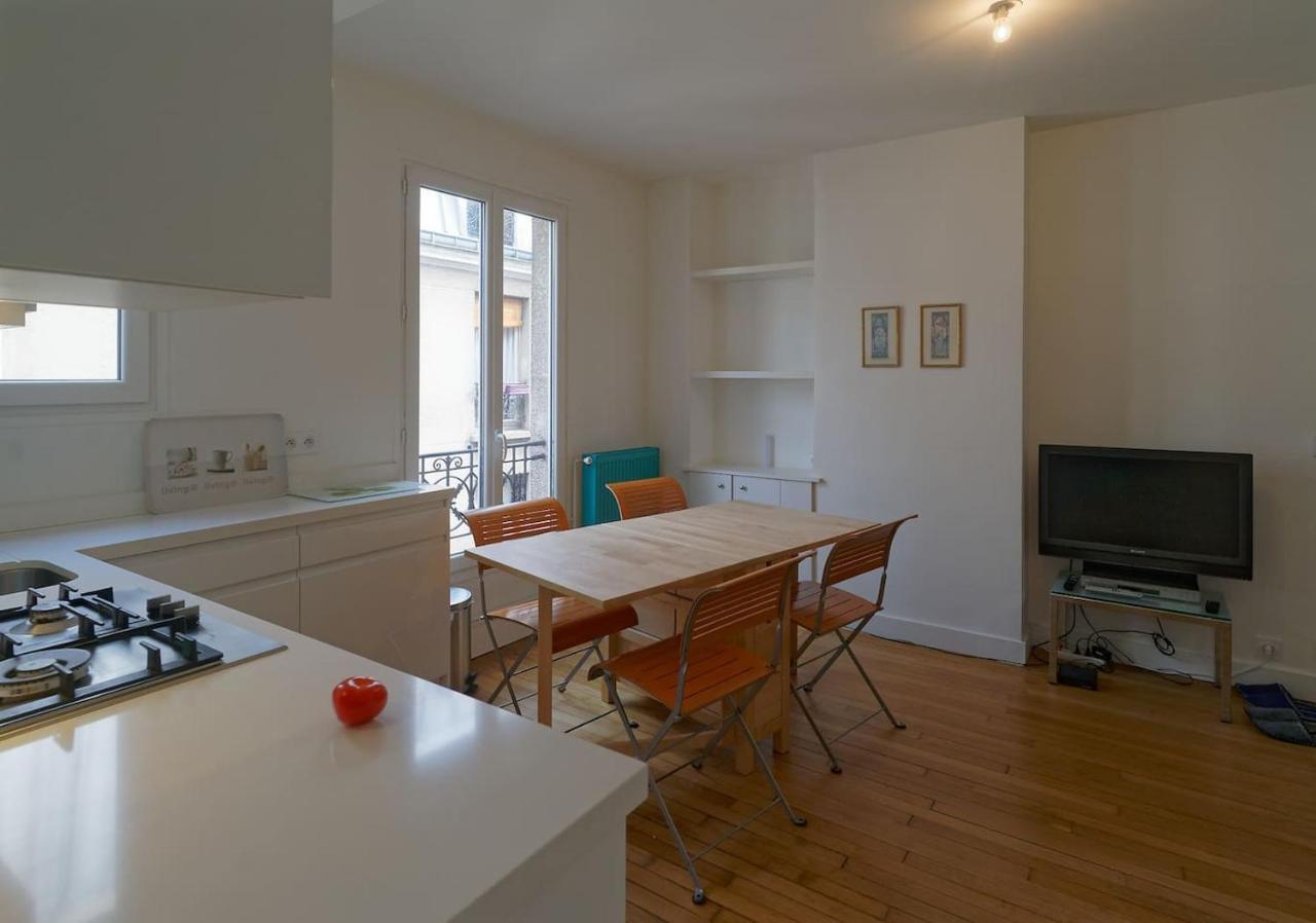 Quiet Apartment Near Montmartre Paris Eksteriør bilde
